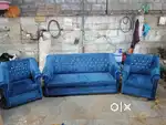 5 seater sofa Available in starf dream furniture