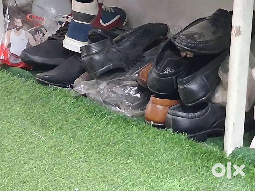 Shoes not second hand new shoes