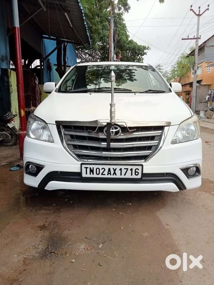 Toyota Innova 2013