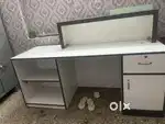 Reception table