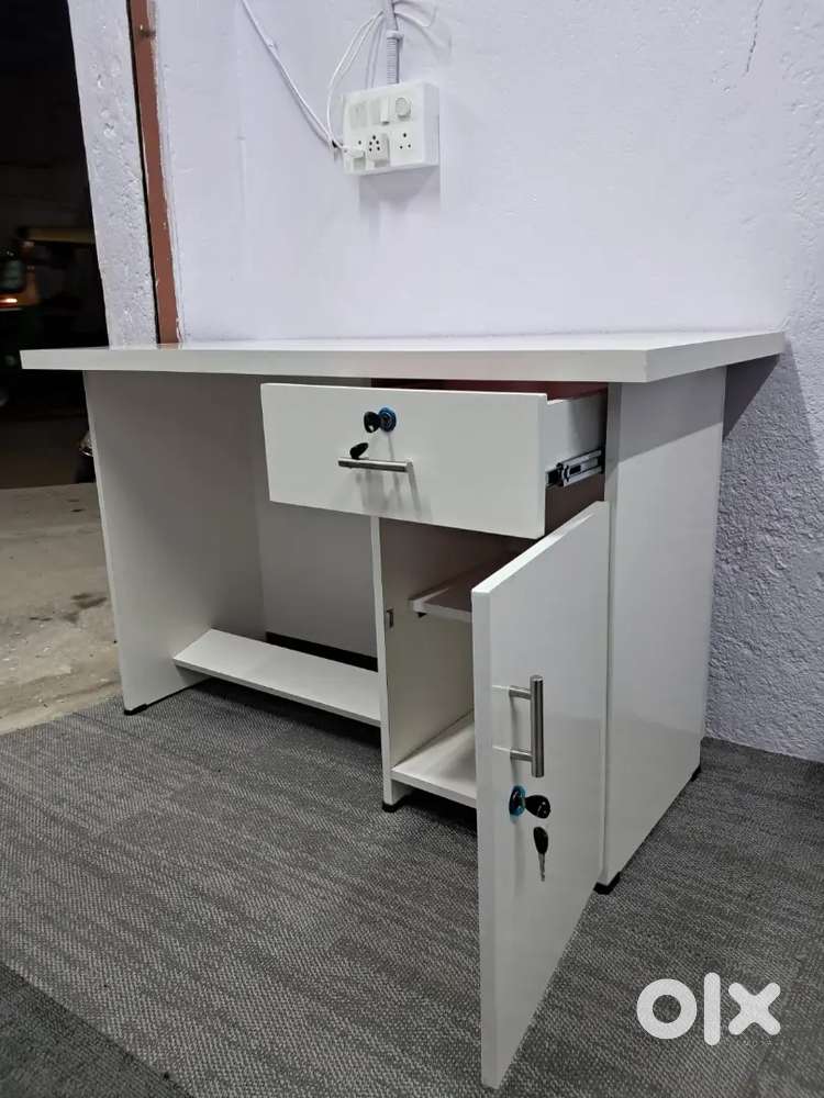 Office table study table computer table all types off tables available