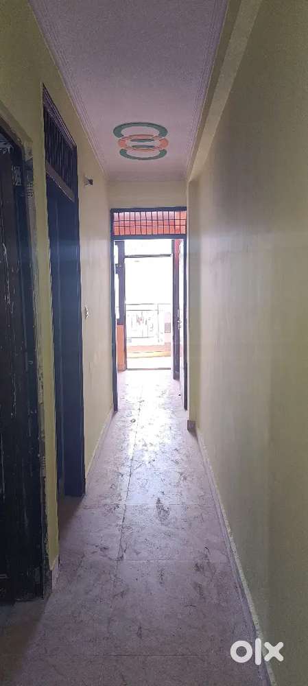 1BHK FLATS NEAR BY METRO 1KM  AVAILABLE FOR RENT NEW ASHOK NAGAR DELHI