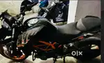 KTM DUKE 390