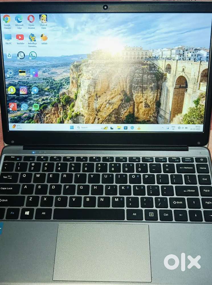 Chuwi Intel Celeron Dual Core 11th Gen N4020 Laptop (14.1 inch, Grey)