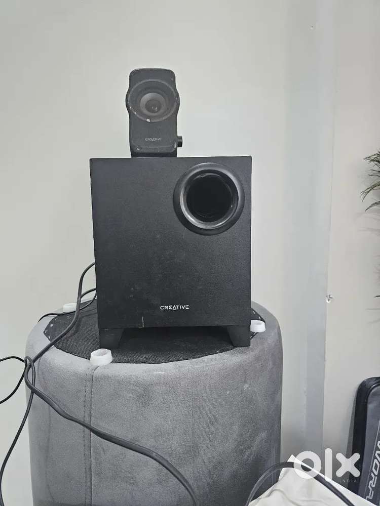 Creative Speakers with Woofer