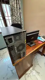 Windows Server 2008 R2 with 15” Monitor