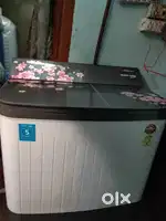 VOLTAS.BEKO SEMI AUTOMATIC WASHING MACHINE