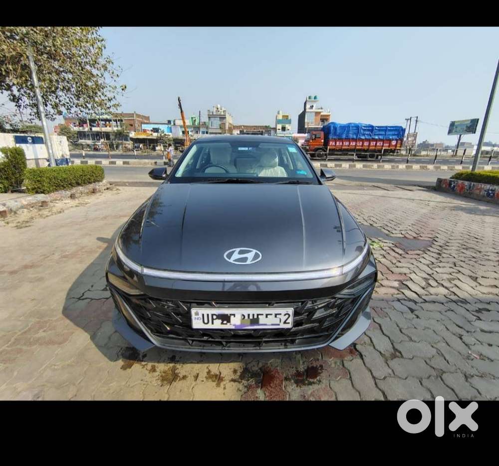 Hyundai New Verna, 2023, Petrol
