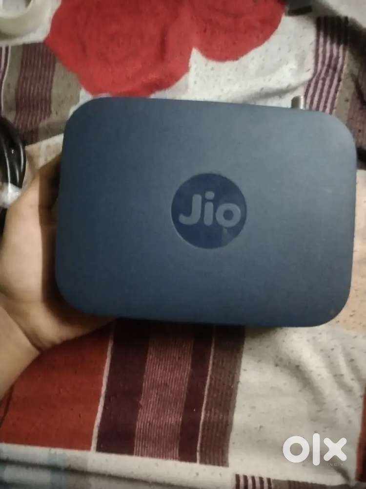 Jio hybrid set box