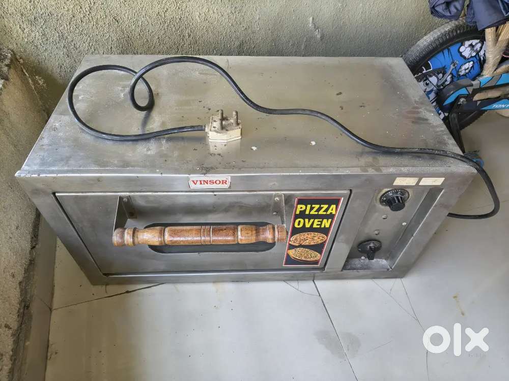 Pizza oven