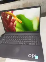 dell laptop 8th gen gold/SSD 256gb/8GB RAM/ graphic 2gb/15.6 inch