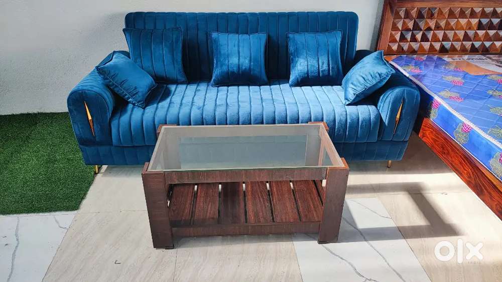 Brand new glass top center table /teapoy/Coffee table