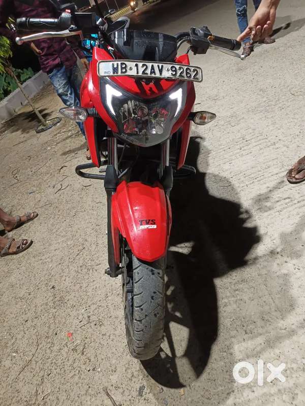 TVS APACHE RTR 4V 160CC