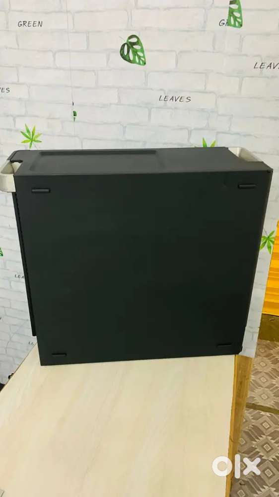 Dell Precision T3600  Xeon E5  512 SSD + 1TB HDD  4GB GPU