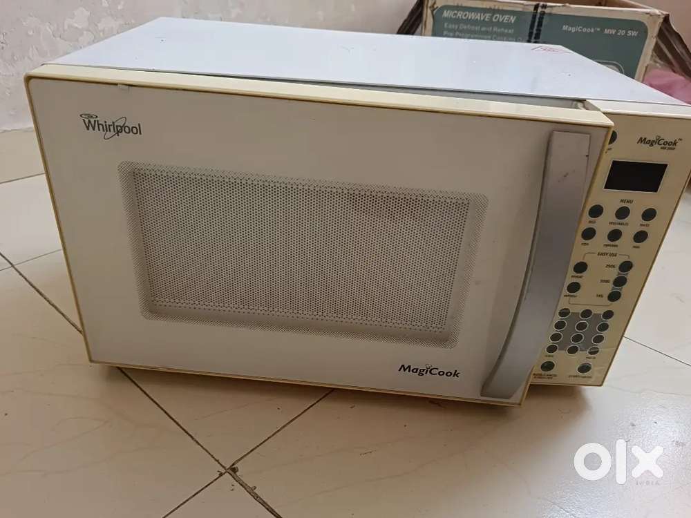 Whirlpool Microwave Oven