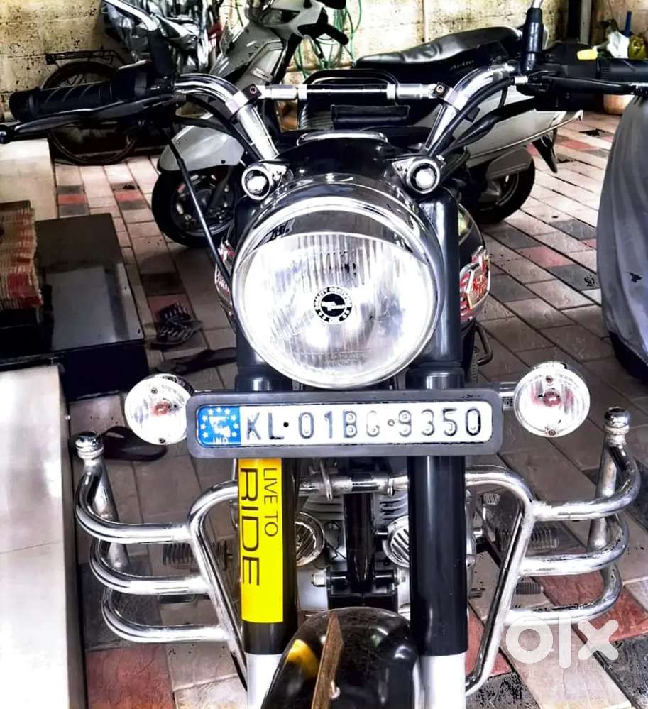 Royal Enfield Standard