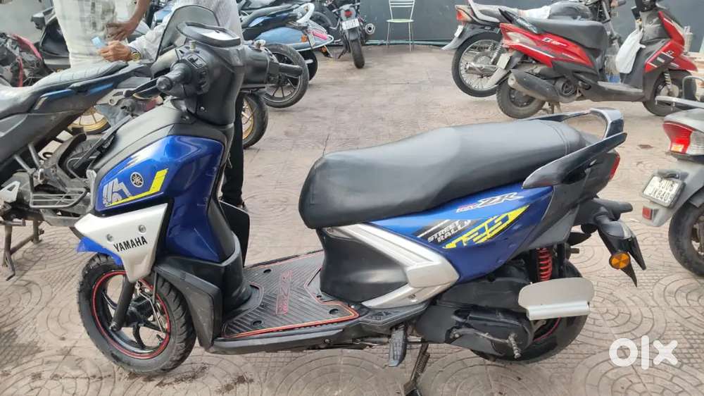 Yamaha Ray zr