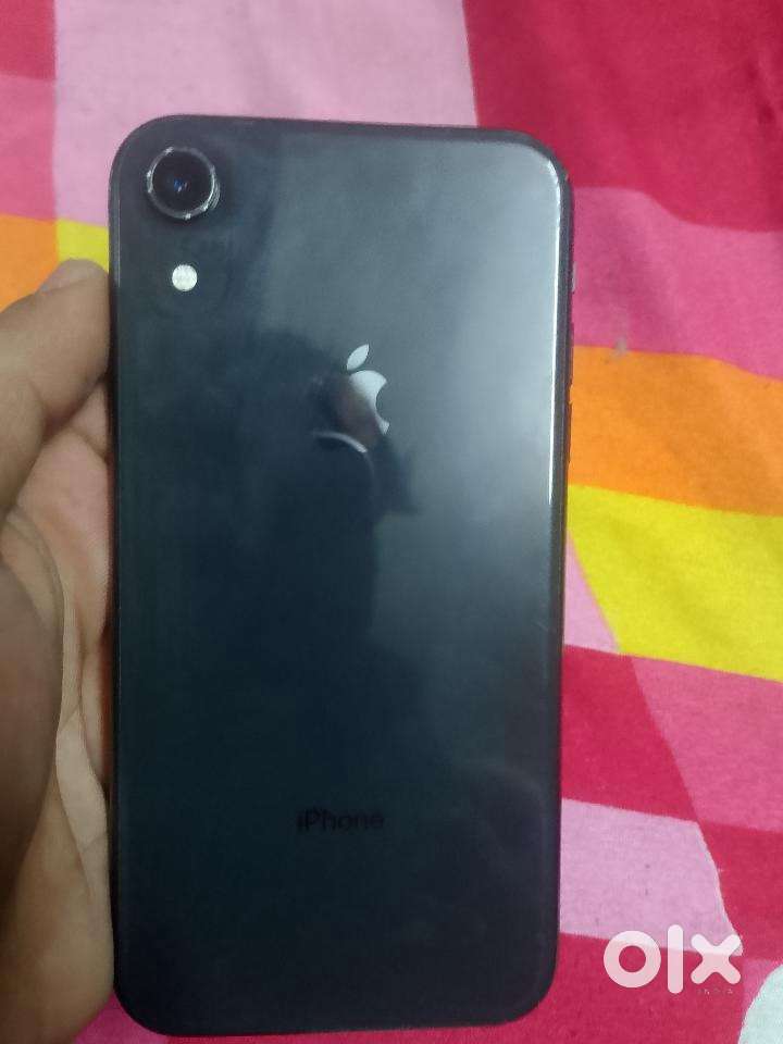 Iphone xr 64 gb black colour
