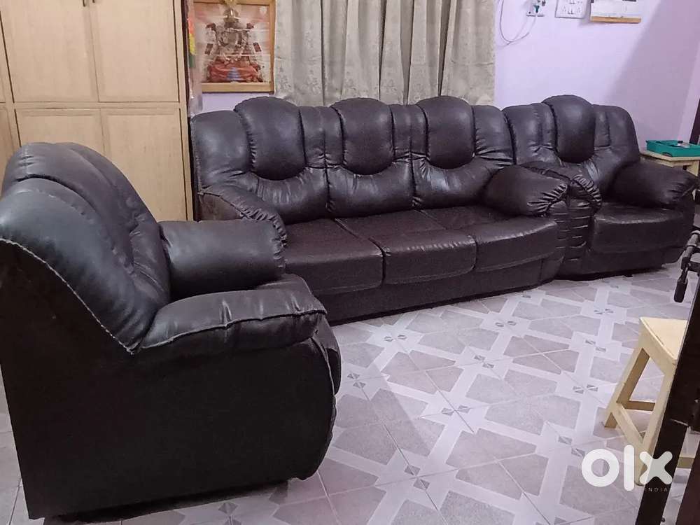 3 + 2 Luxury Sofa Set for Sales.
