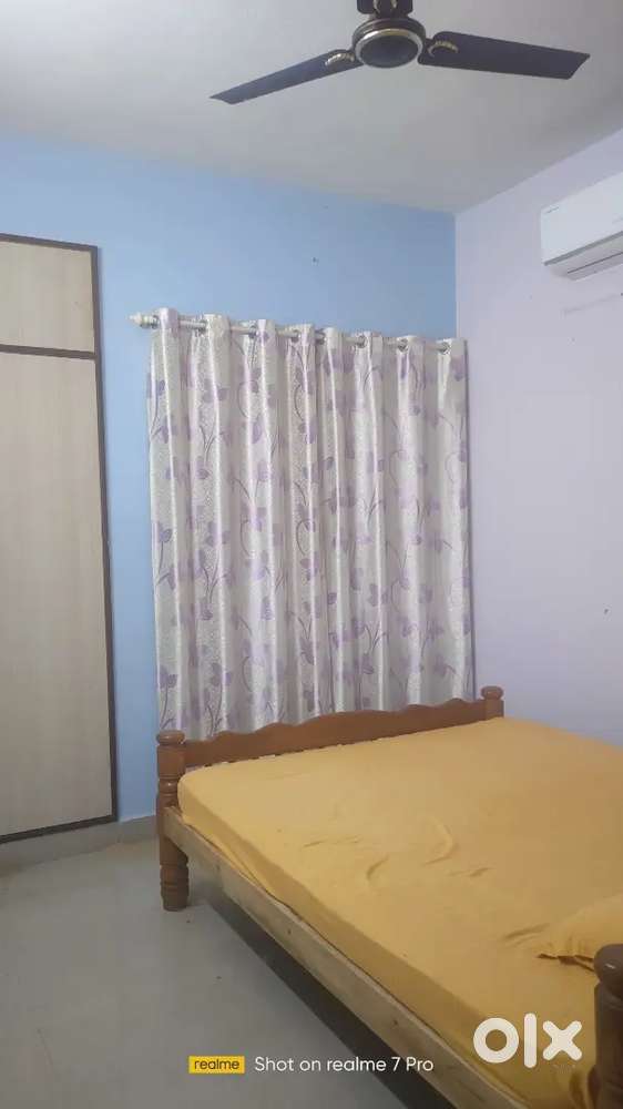 1 BHK semi furnished flat for rent near urwa Store