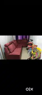Sofa red color candisan