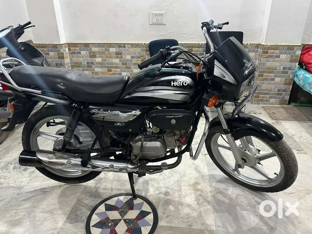 Hero splendor plus 2021 model first owner 23000 kilometer driven