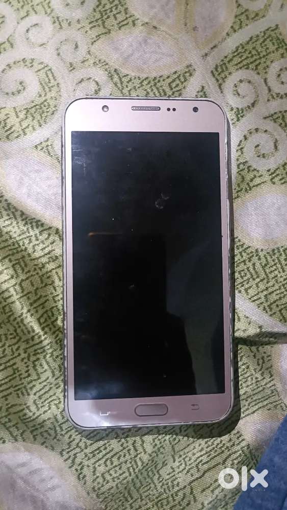 Samsung galaxy j7