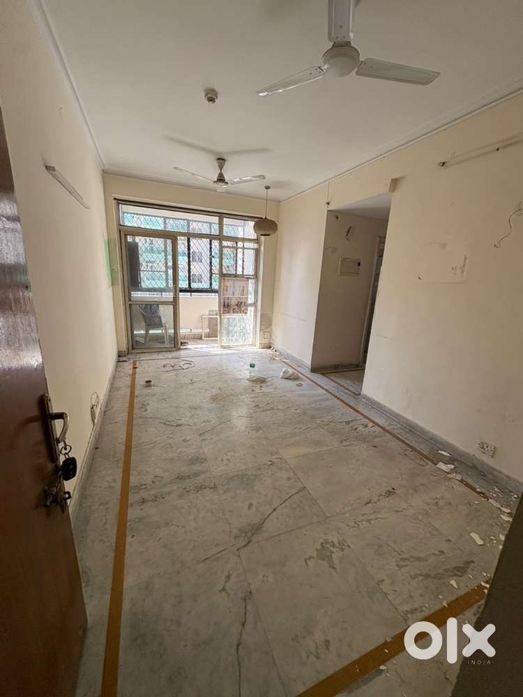 2BHK semi furnished available for Rent