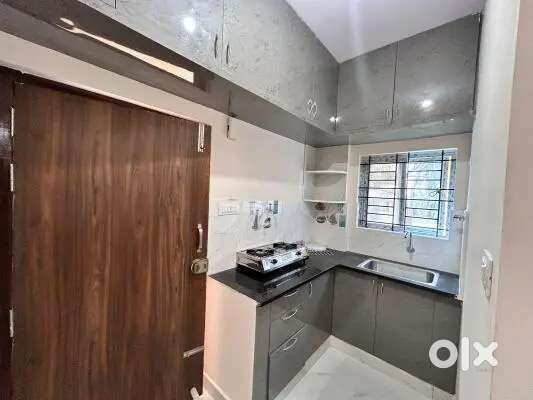 2bhk unfurnished flat available for rent