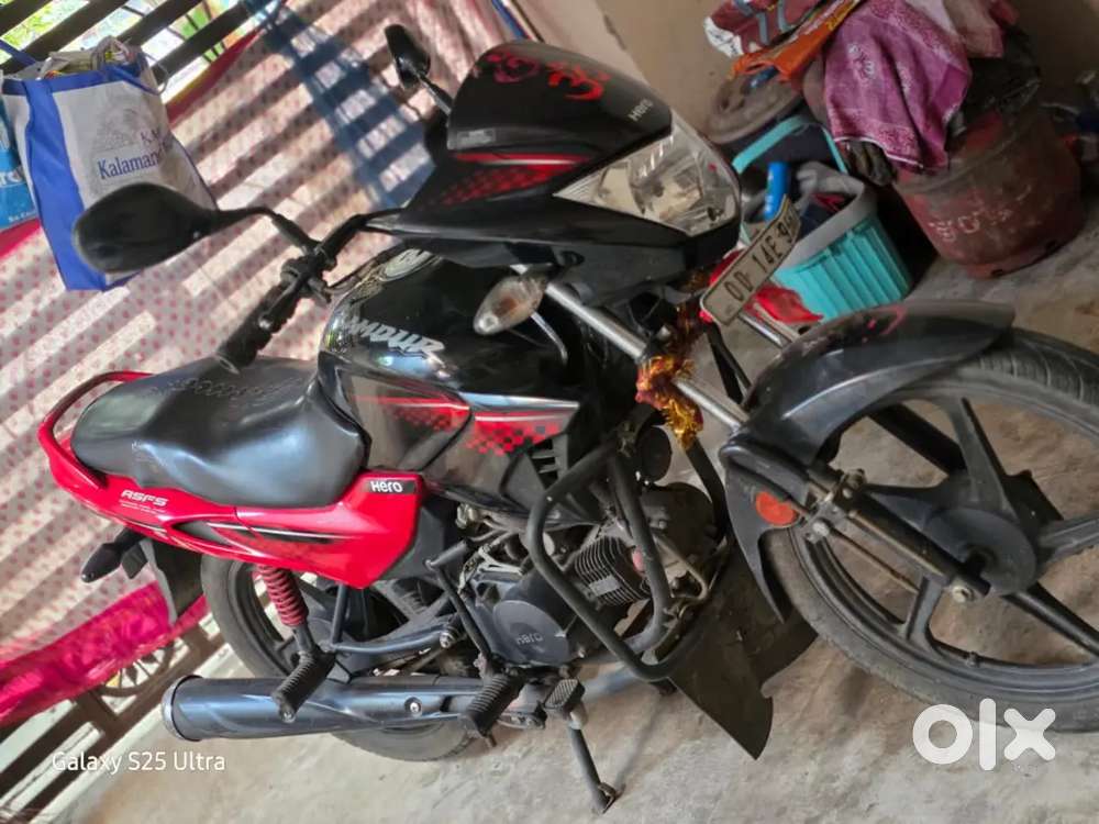 Well-Maintained Hero Glamour 125cc (2015) – Excellent Condition,
