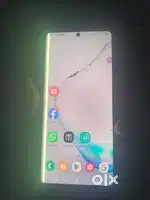 Note 10 plus ka display chahiye tha.