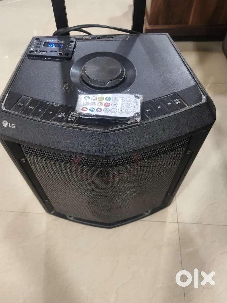 LG Xboom Party Speakar