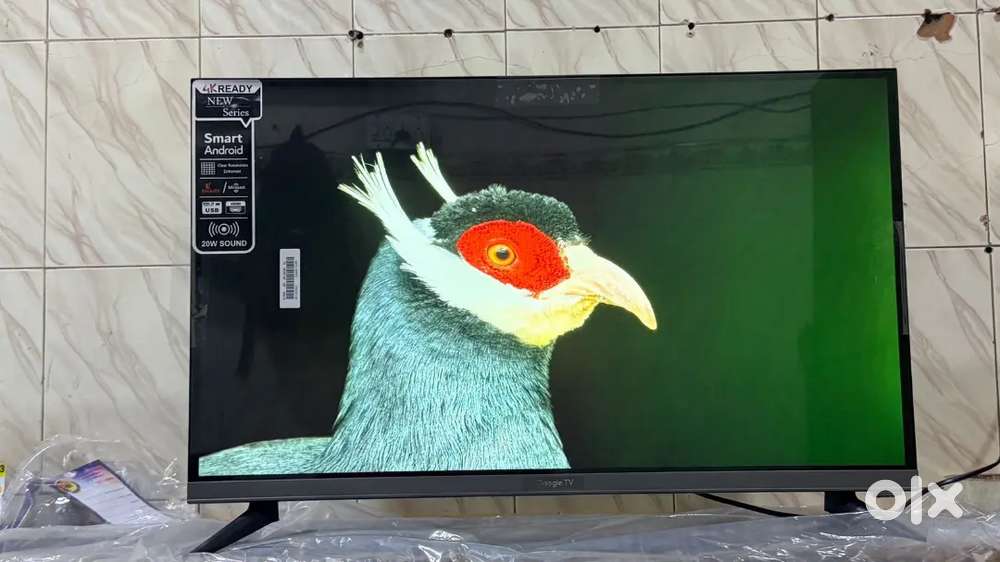 32 Android QLed Smart TV ( COD AVAILABLE)