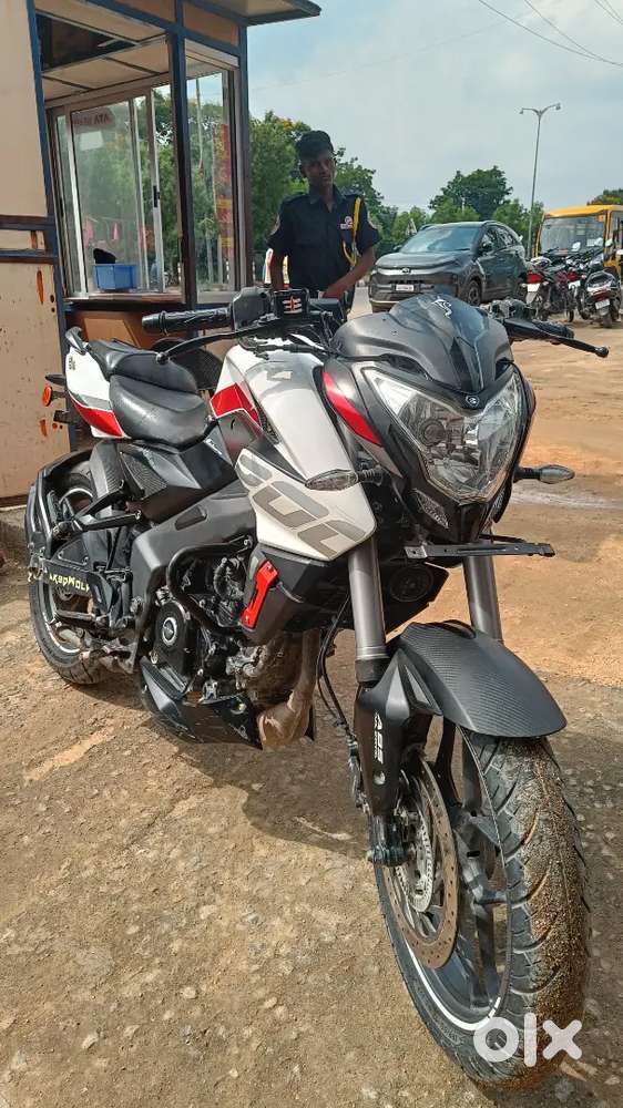 Pulsar ns200 single owner