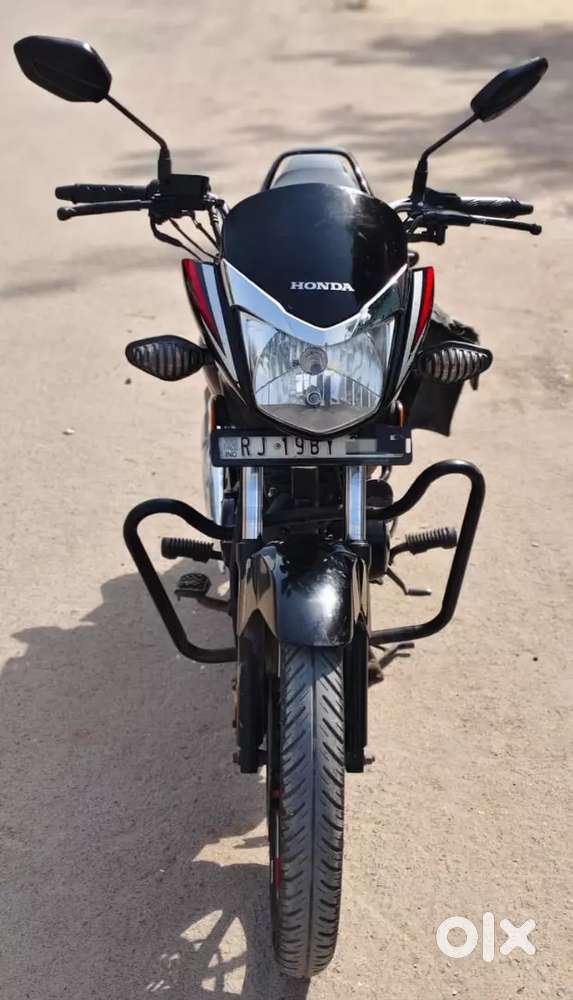 Honda CB Shine 125 CC Well Condition.