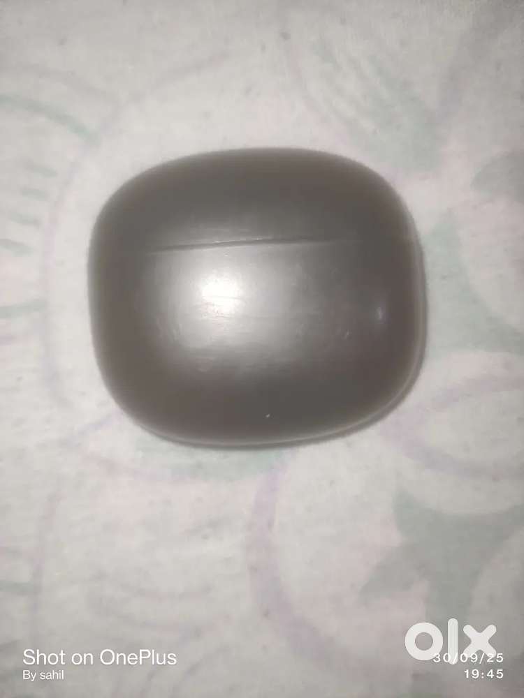 Realmi airbuds