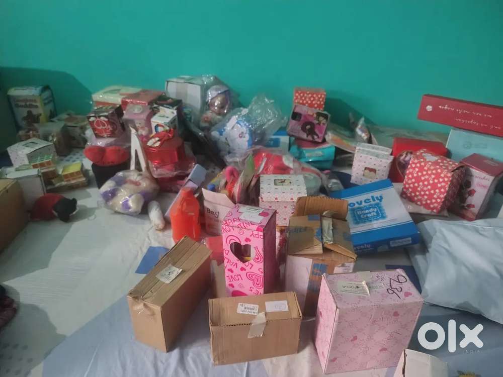 Toys gifts items