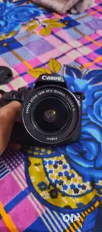 Canon camera 4000D