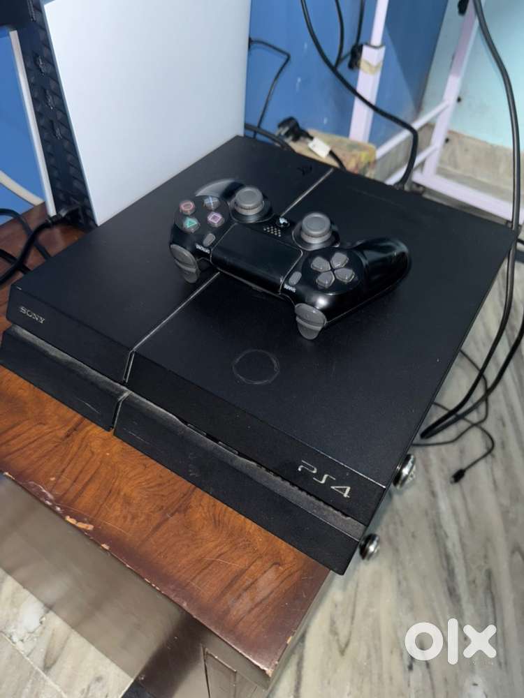 PS4 500Gb excellent condition