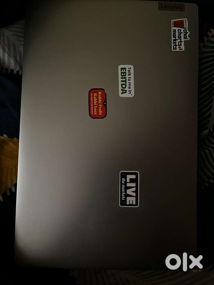 The item is in great condition no scratches or no damages