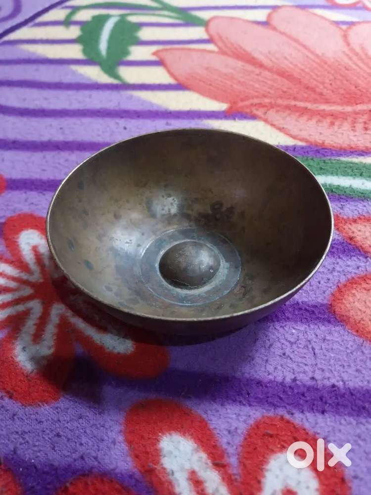 “Vintage Heavy Brass Bowl (60–70 Years Old) Rare Traditional Piece