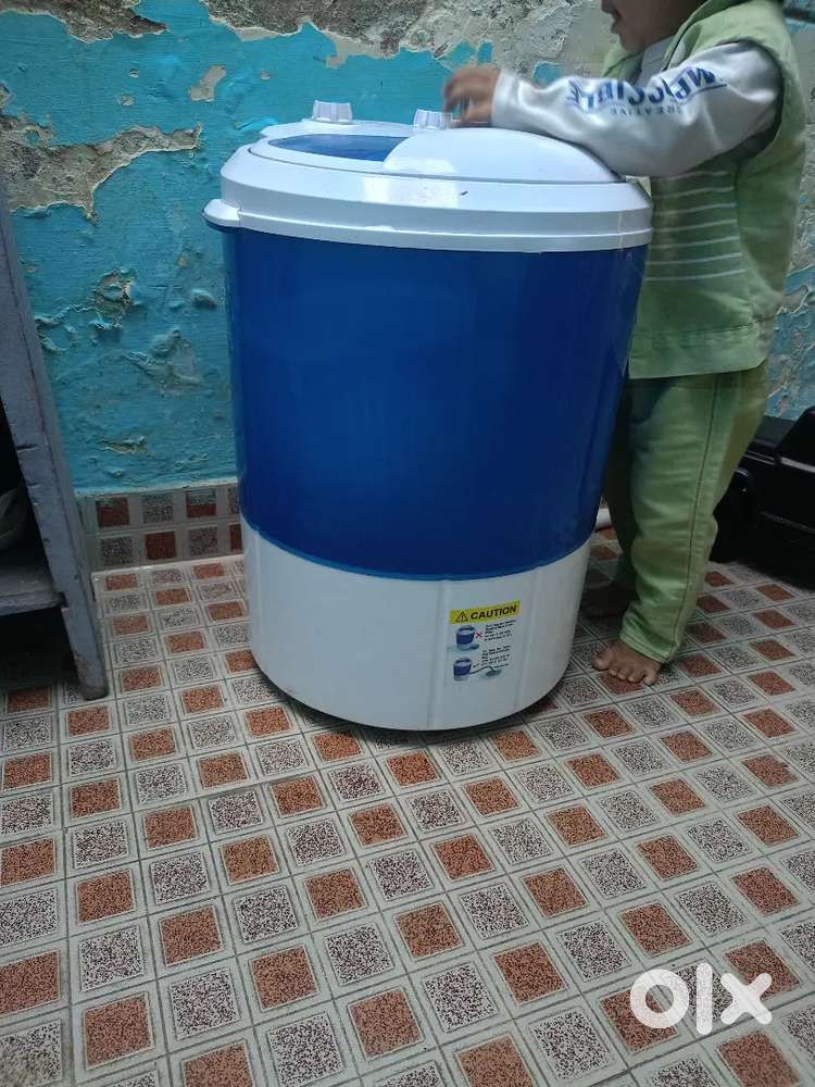 Small washing machine for students