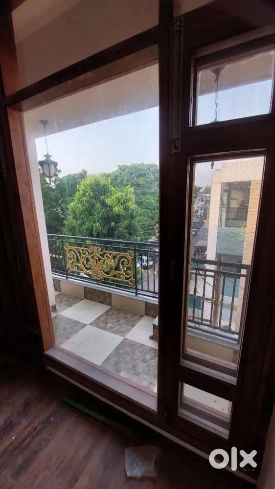 For sale 5 Marla Sector 22