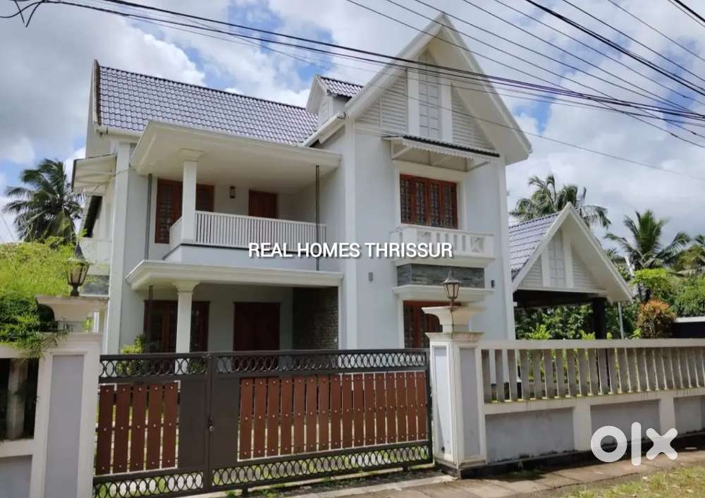 House For Sale in Kuttanellur