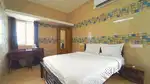 Rooms available near airport