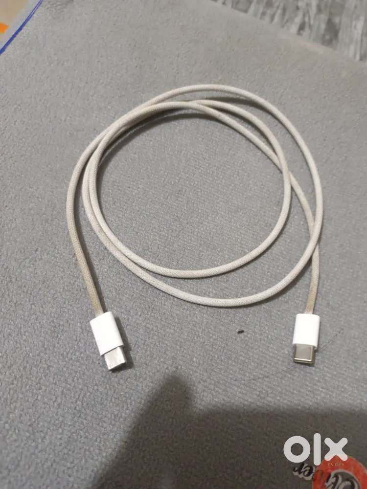 I phone tapse to tapse kebul