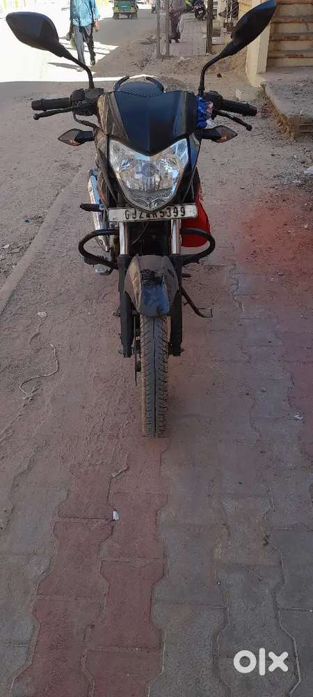 Bajaj pulsar 135ls
