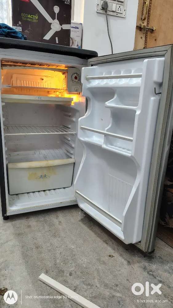 Small size Fridge for home or office