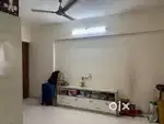 Female roommates required