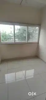 Office or shop space in 1st floor for rent near to Arumbakkam metro